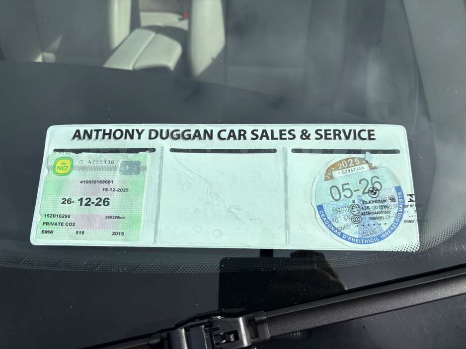 2015 BMW 5 Series - image 9