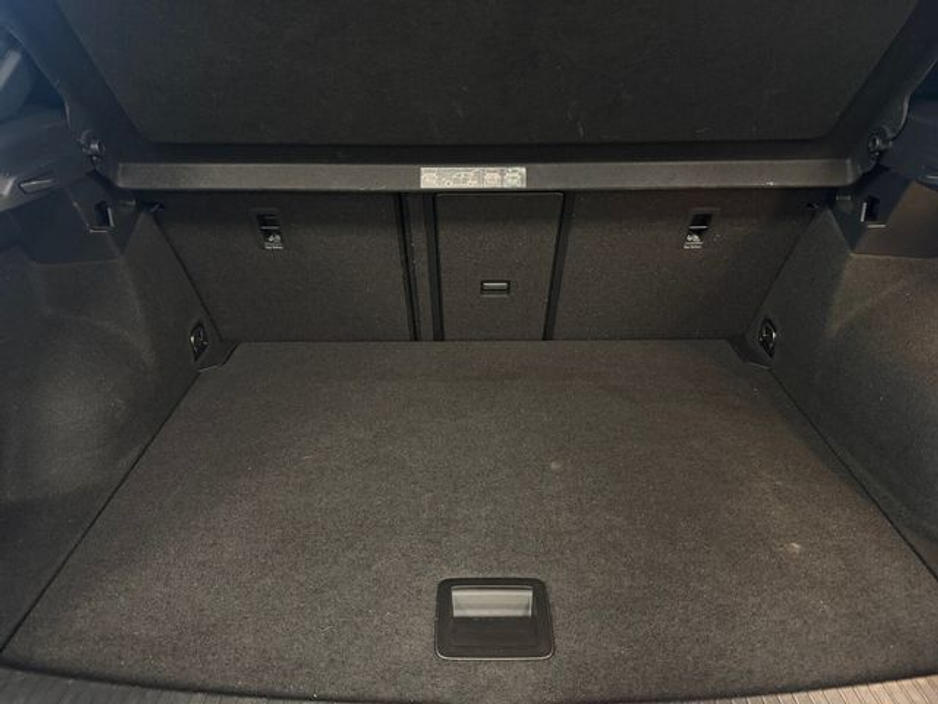 2020 Volkswagen T-Roc - image 18