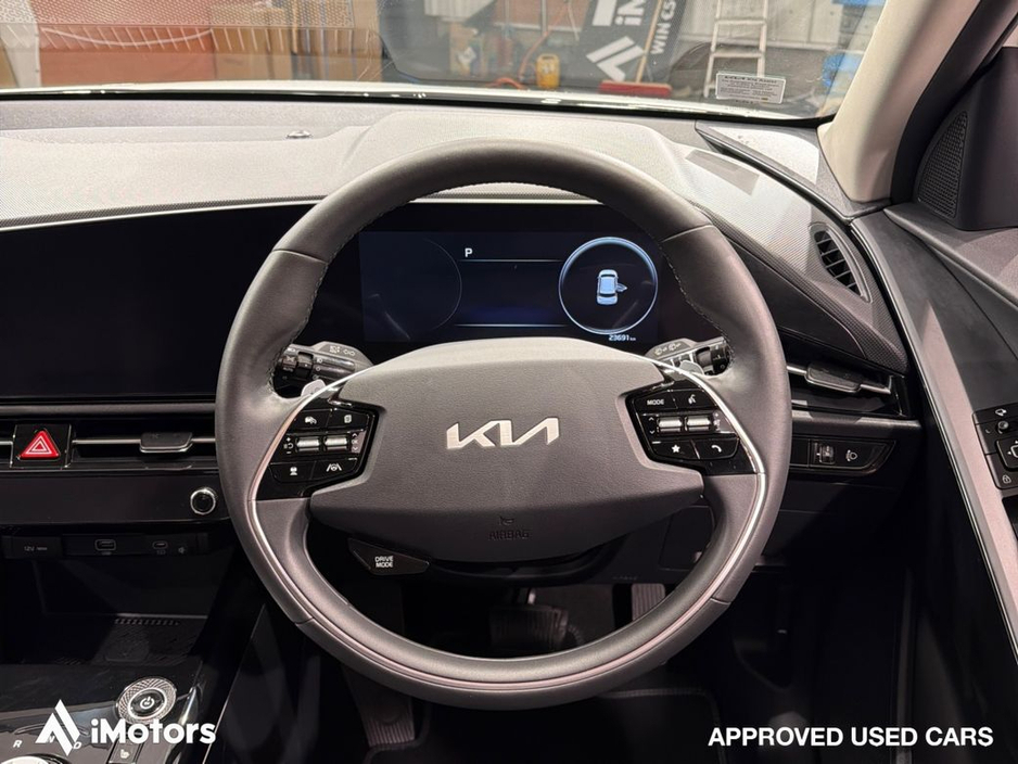 2025 Kia e-Niro - image 16