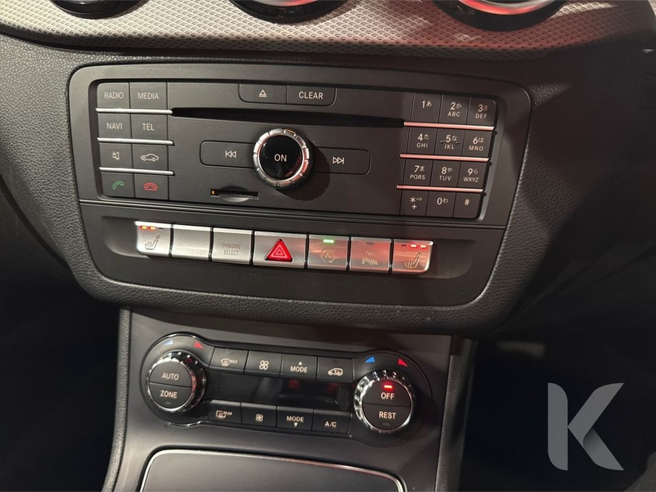 2017 Mercedes-Benz B Class - image 23