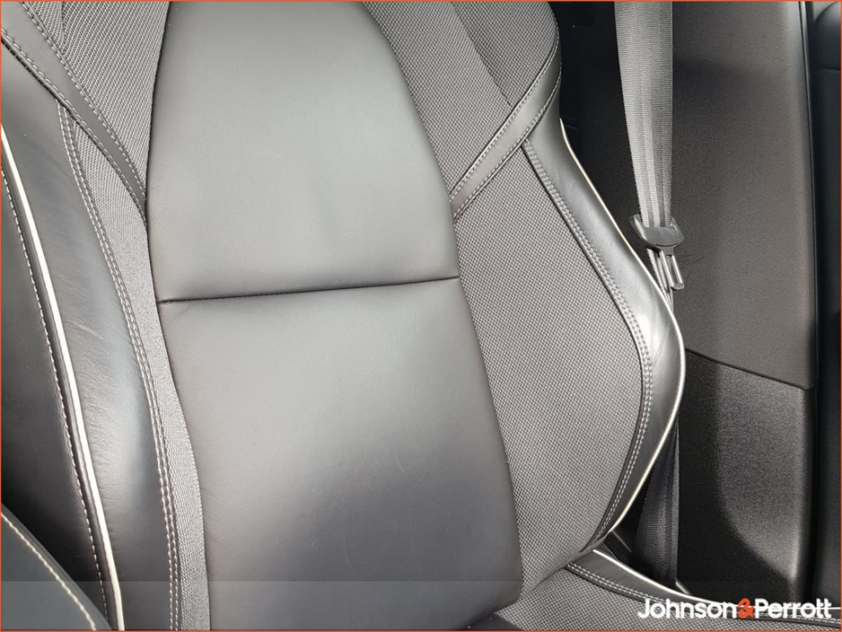 2024 Volvo XC60 - image 15