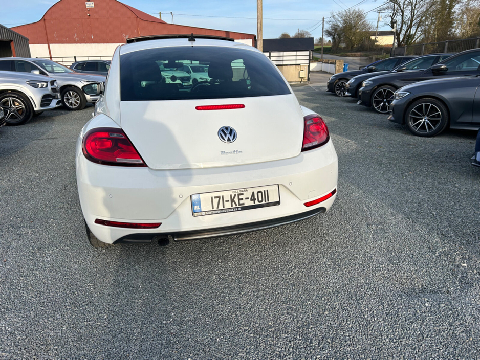 2017 Volkswagen Beetle - image 37