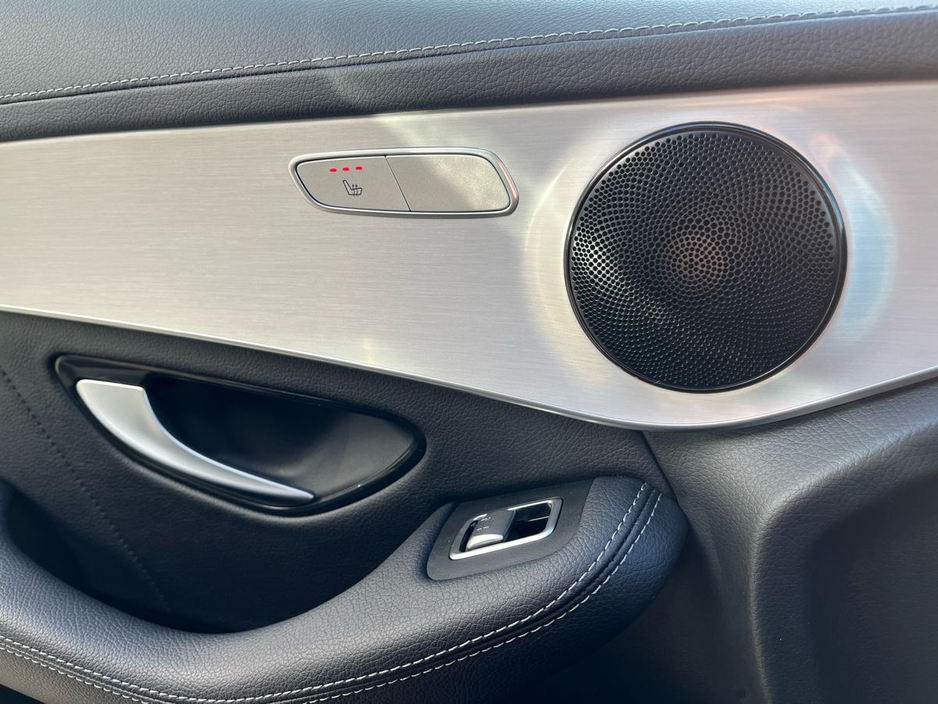 2023 Mercedes-Benz GLC Class - image 14