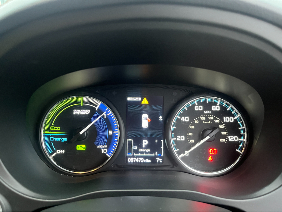 2019 Mitsubishi Outlander JURO PHEV 221BHP 4WD HYBRID 2.4 PETROL //REVERSE CAMERA//KEYLESS ENTRY//HALF LEATHER HEATED SEATS// €19,950