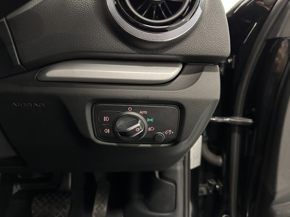 2015 Audi A3 - image 26