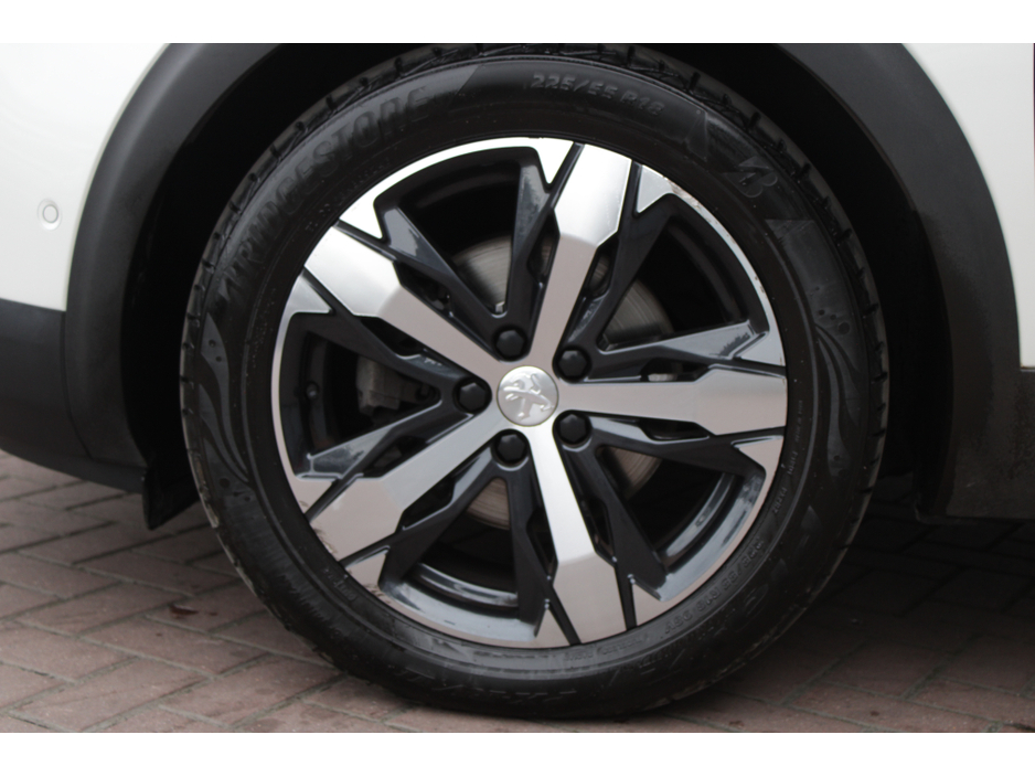 2019 Peugeot 3008 - image 27