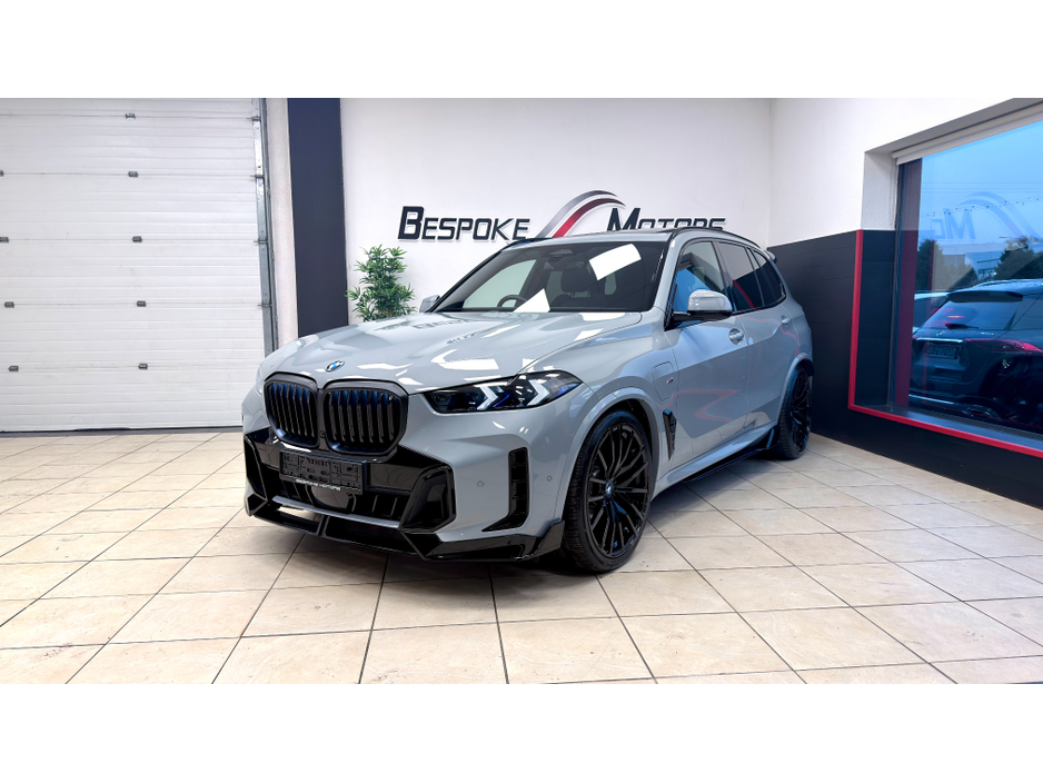 2023 BMW X5 50E MSPORT PRO €80,995