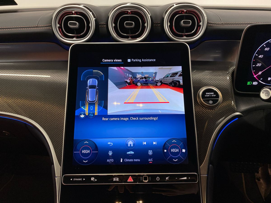 2025 Mercedes-Benz GLC Class - image 19