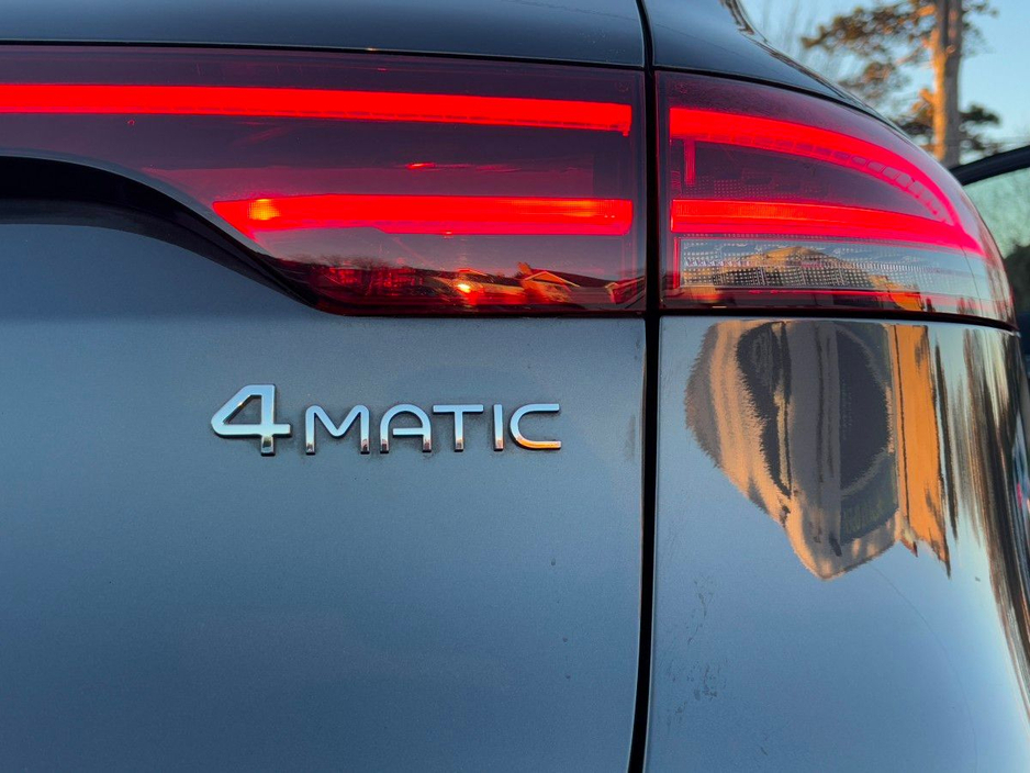2023 Mercedes-Benz EQC 400 AMG LINE 4MATIC €39,995