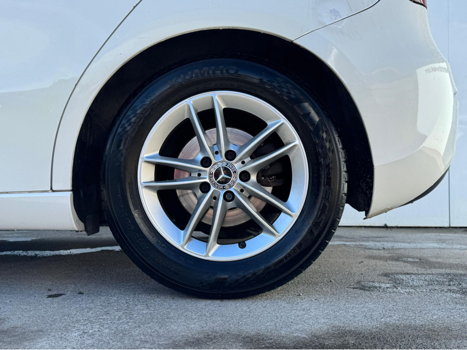 2019 Mercedes-Benz A Class - image 11