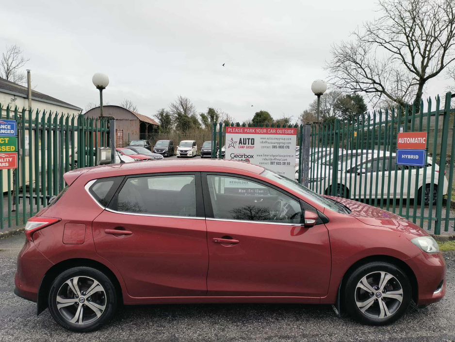 2016 Nissan Pulsar - image 8