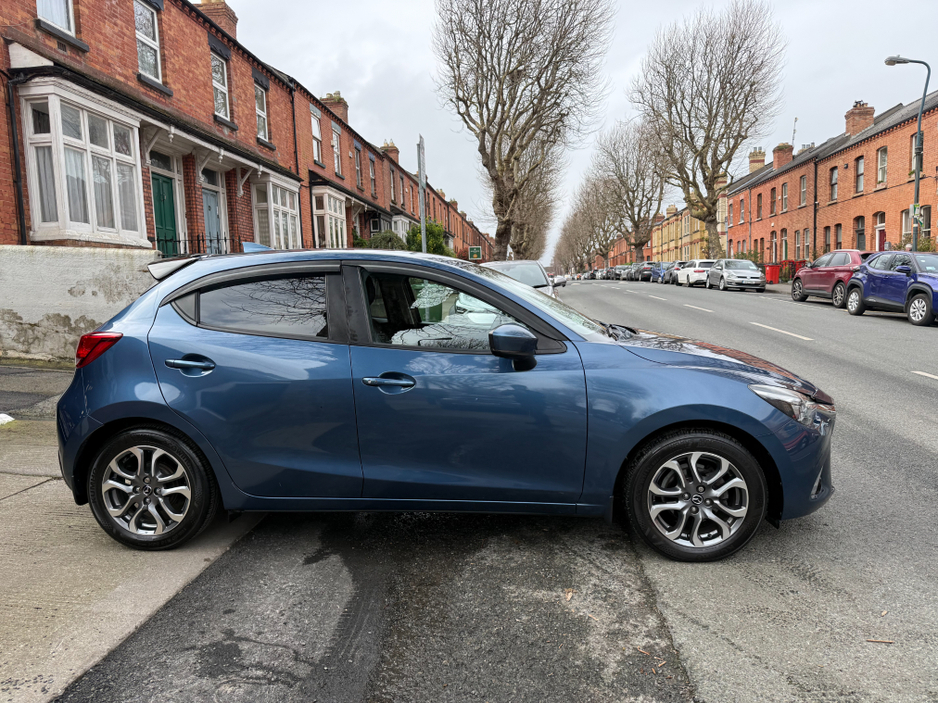 2018 Mazda Mazda2 - image 4