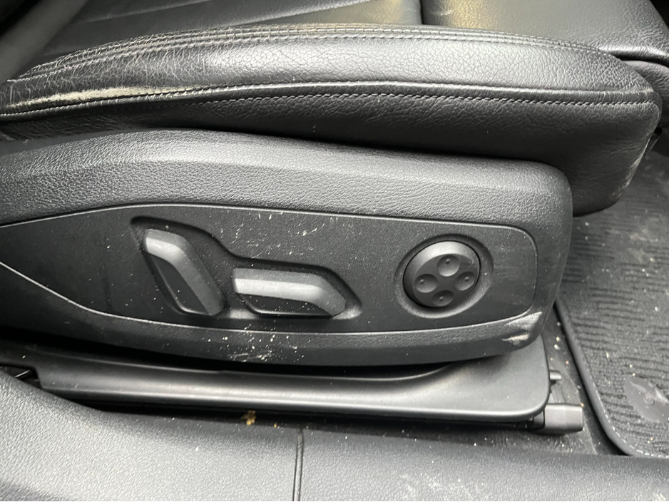 2018 Audi A4 - image 9