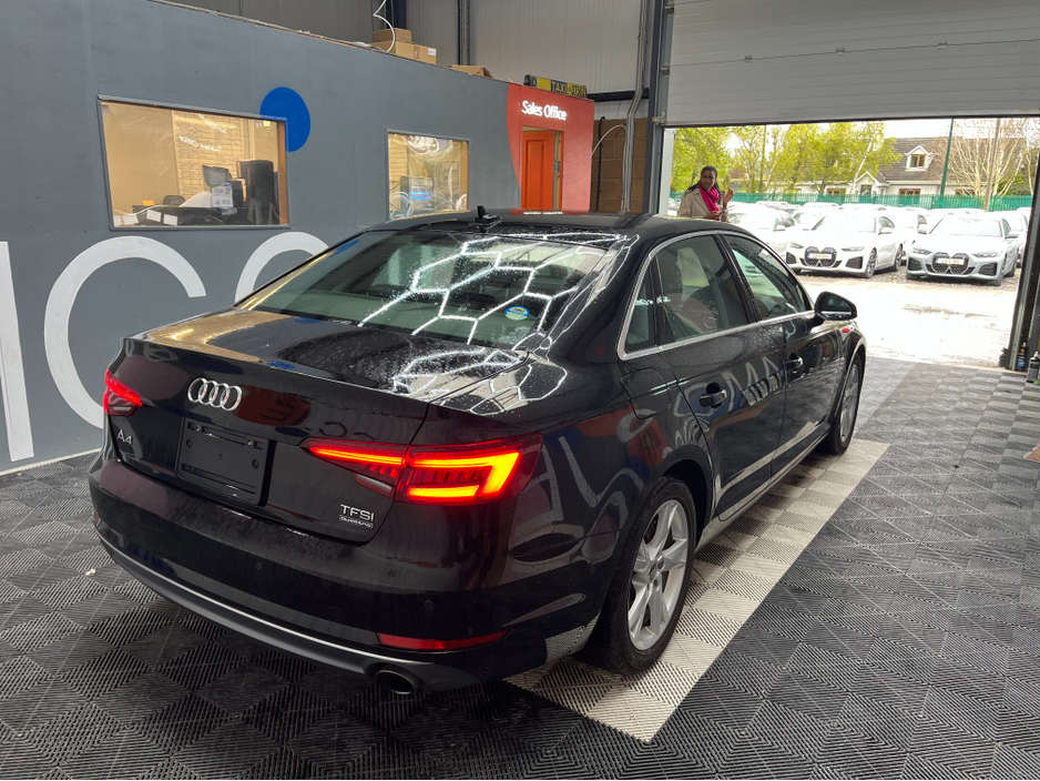 2018 Audi A4 - image 2
