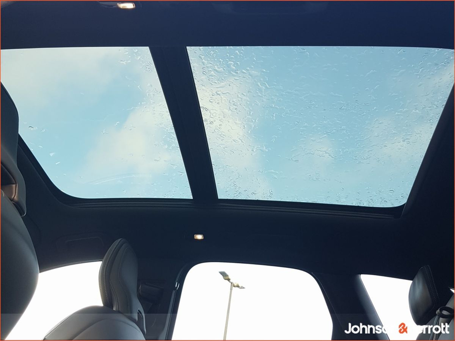 2025 Volvo XC60 T6 350bhp AWD PHEV Plus Black Edition €69,900