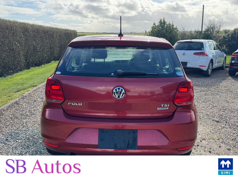 2016 Volkswagen Polo - image 8