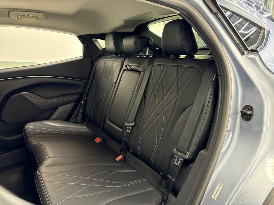 2023 Ford Mustang MACH-E RWD STANDARD RANGE**HEATED LEATHER SEATS**HEATED MULTIFUNCTIONAL STEERING WHEEL**DIGITAL DASH**TOUCHSCREEN APPLE CAR PLAY**NAVIGATION**DUAL CLIMATE**REVERSE CAMERA**PARKING SENSORS** €35,995