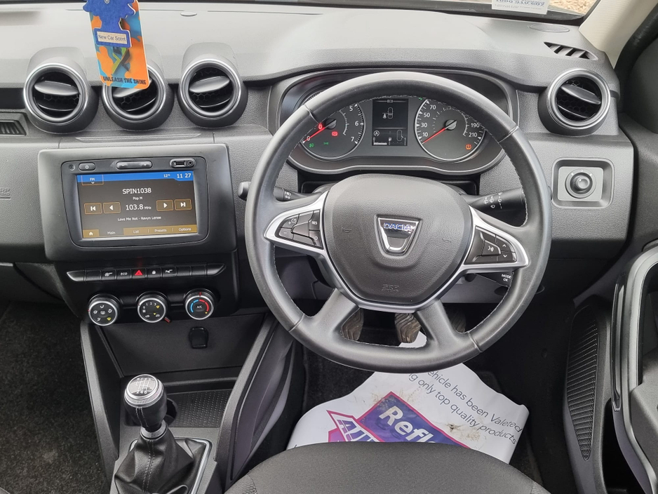 2021 Dacia Duster - image 21