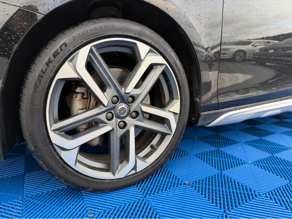 2018 Volvo V40 ** DEPOSIT TAKEN ** CROSS COUNTRY 4WD - 2.0L DIESEL - AUTO - 12M WARRANTY - CAR: 1733 €19,950