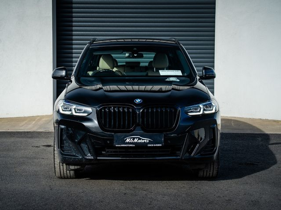 2021 BMW X3 - image 2