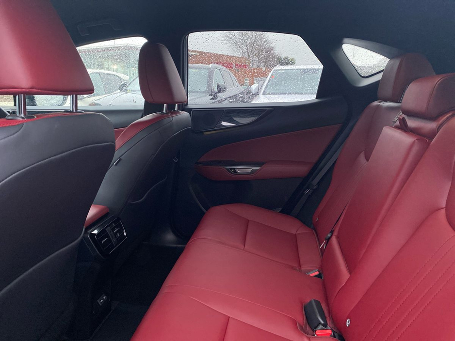 2023 Lexus NX 450 h+ - image 13