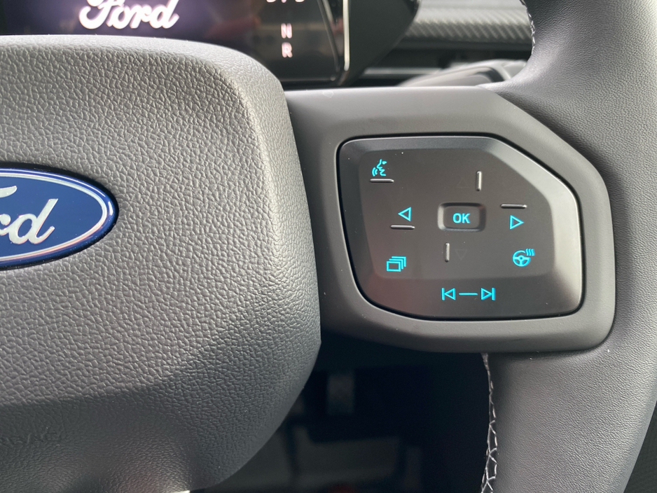 2026 Ford Capri - image 12