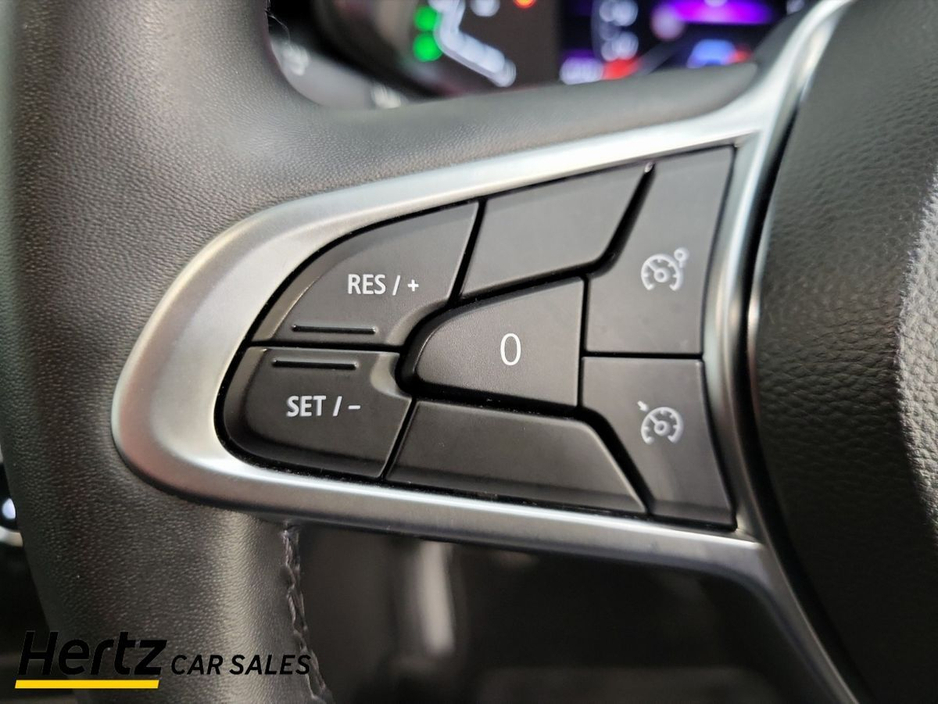 2023 Renault Clio - image 23