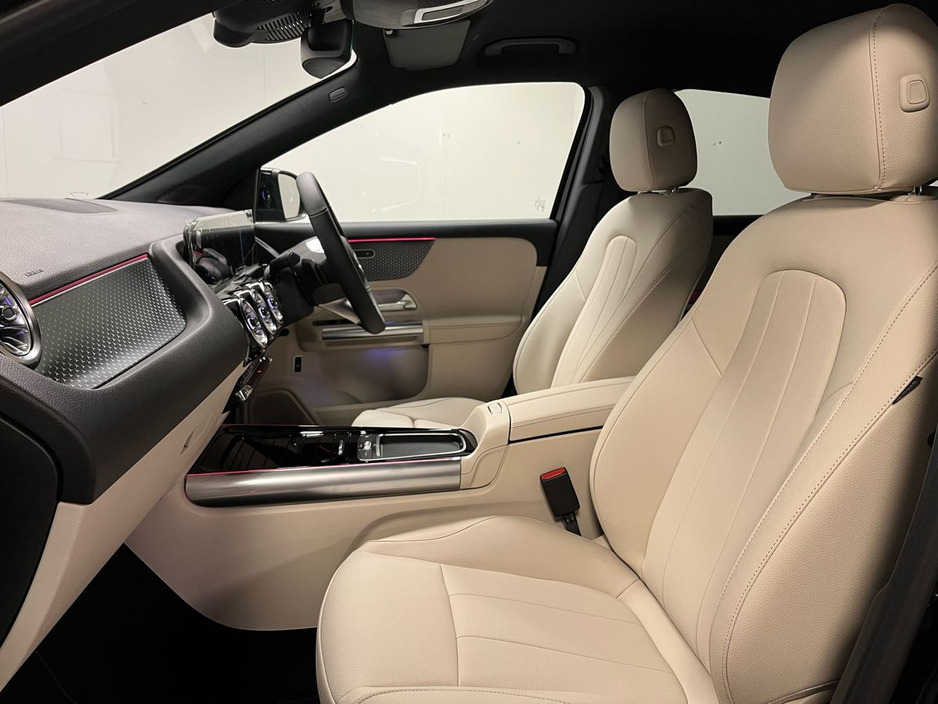 2026 Mercedes-Benz GLA Class 180 Progressive - 18 Inch Alloys - Reversing Camera - Ambient Lighting - Sat Nav - Climate Control - Heated Seats - Keyless Start - Apple CarPlay/Android Auto €61,717