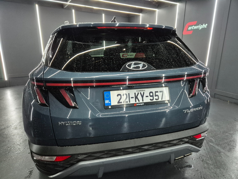 2022 Hyundai Tucson - image 6