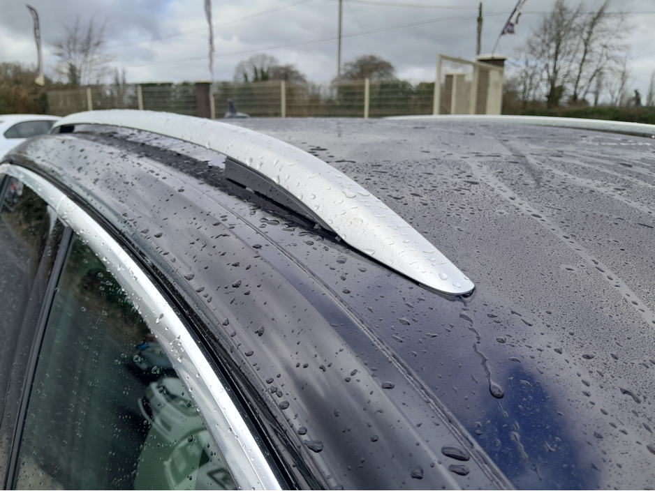 2022 Volkswagen T-Roc - image 12