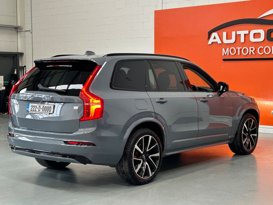 2022 Volvo XC90 - image 22