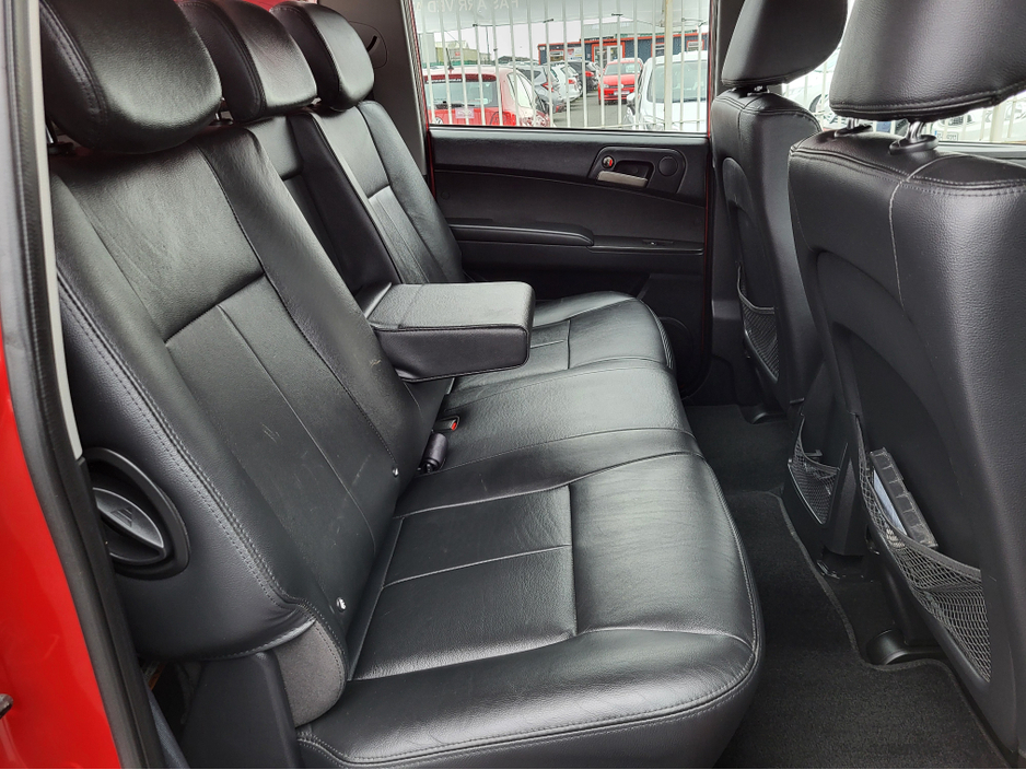 2015 Ssangyong Korando - image 17