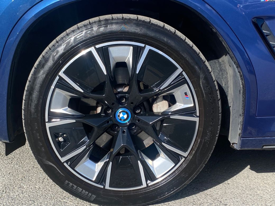 2023 BMW iX3 - image 10