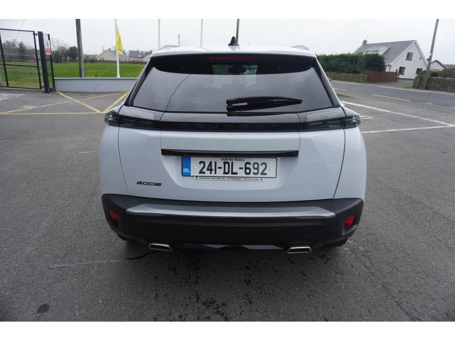 2024 Peugeot 2008 - image 7