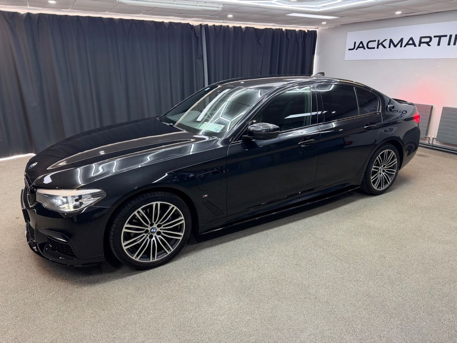 2019 BMW 5 Series - image 5