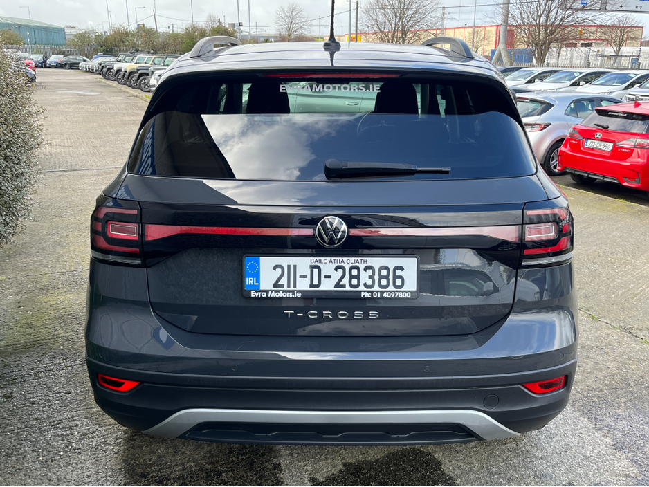 2021 Volkswagen T-Cross - image 7