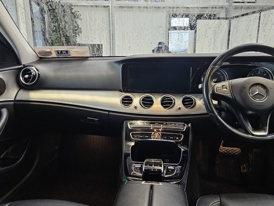 2017 Mercedes-Benz E Class - image 17