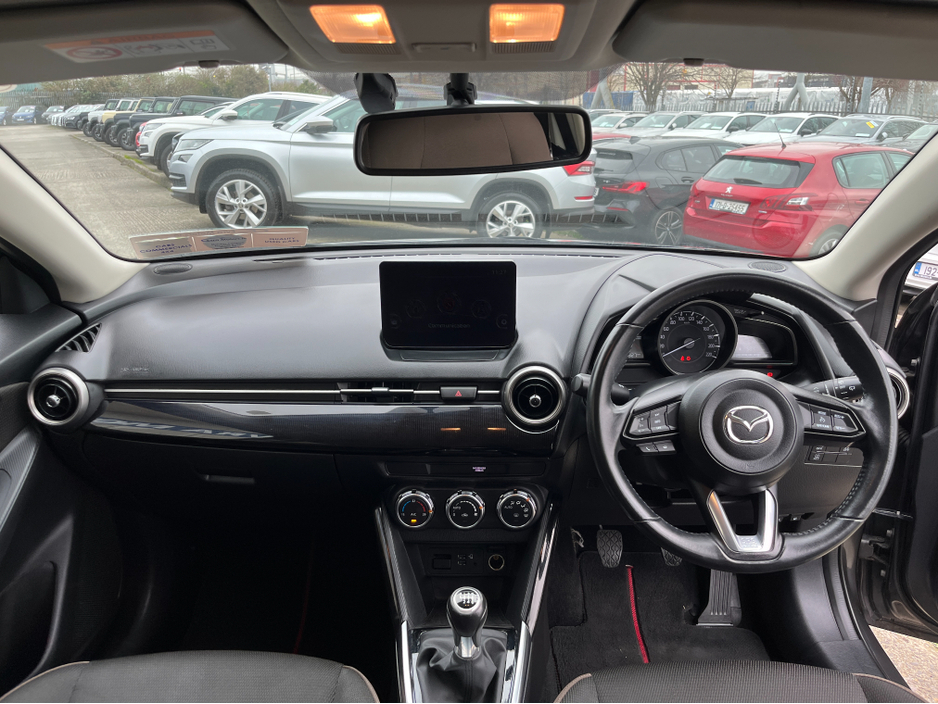 2022 Mazda Mazda2 - image 15