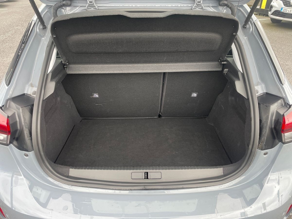 2025 Opel Corsa - image 11