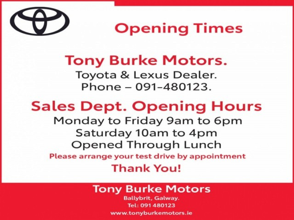 2023 Toyota Yaris Cross LunaSport - BiTone - 1.5 Hybrid - Automatic - 1 Owner - Full TOYOTA Service History // Remote Central Locking // Front Electric Windows // Rear Electric Windows // Electric Mirrors // Finger Tip Stere €27,999