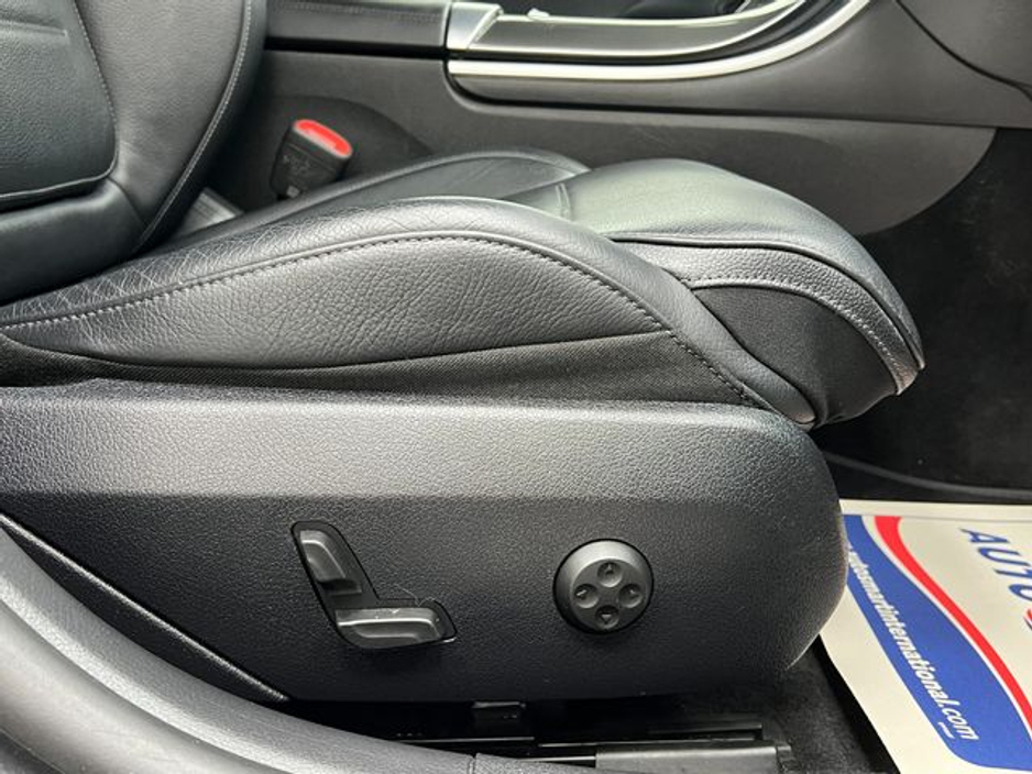 2022 Mercedes-Benz C Class - image 35