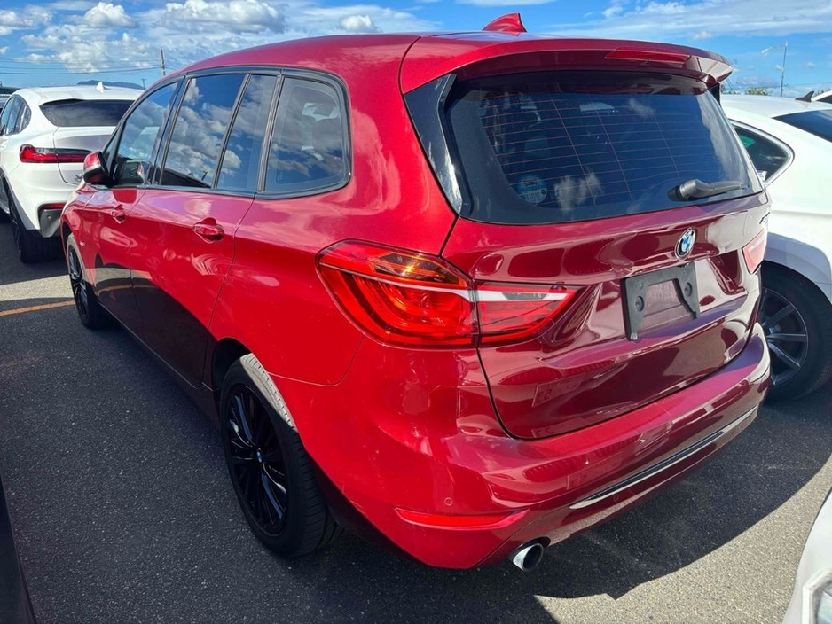 2016 BMW 2 Series 7 SEATER - FULL BEIGE LEATHER UPHOLSTERY - UPGRADED BLACK FACTORY ALLOYS - POWER SEAT - REVERSE CAMERA €15,950