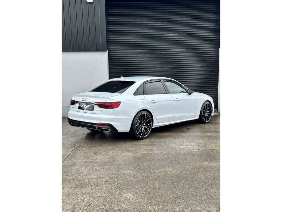 2019 Audi A4 - image 3