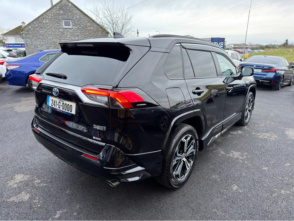 2024 Toyota Rav4 4X4 PHEV - Platinum Modelista - New model €48,940