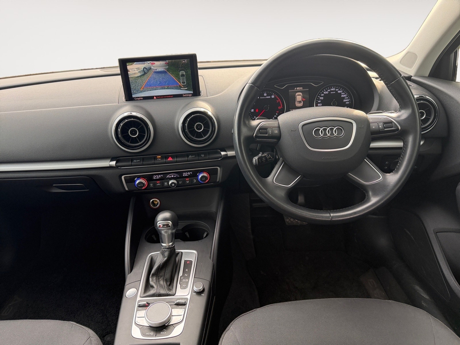 2015 Audi A3 Saloon - image 10
