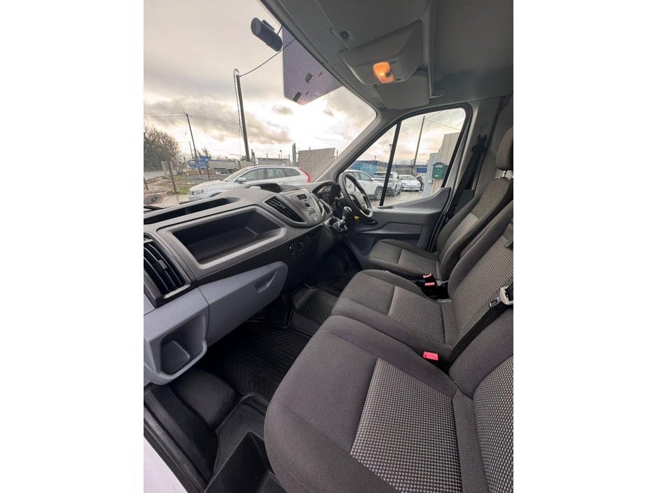 2019 Ford Transit 350E BASE 2.0 130PS RWD 3DR €10,800