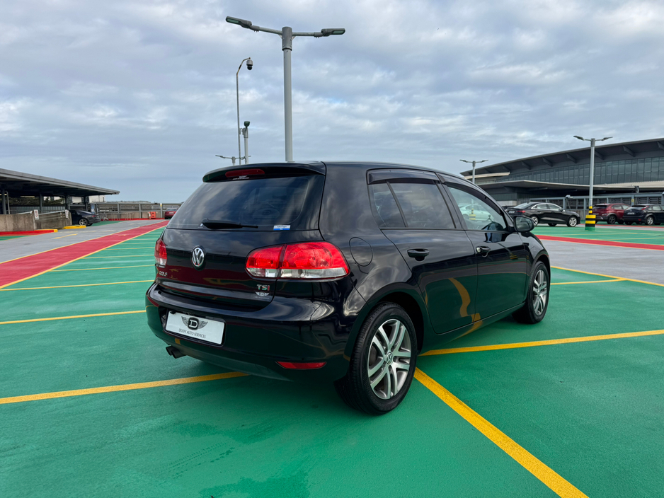 2010 Volkswagen Golf  €7,950