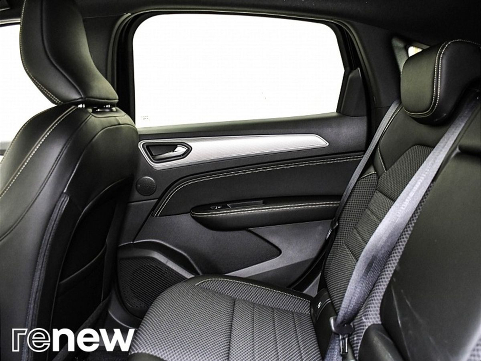 2024 Renault Arkana - image 11