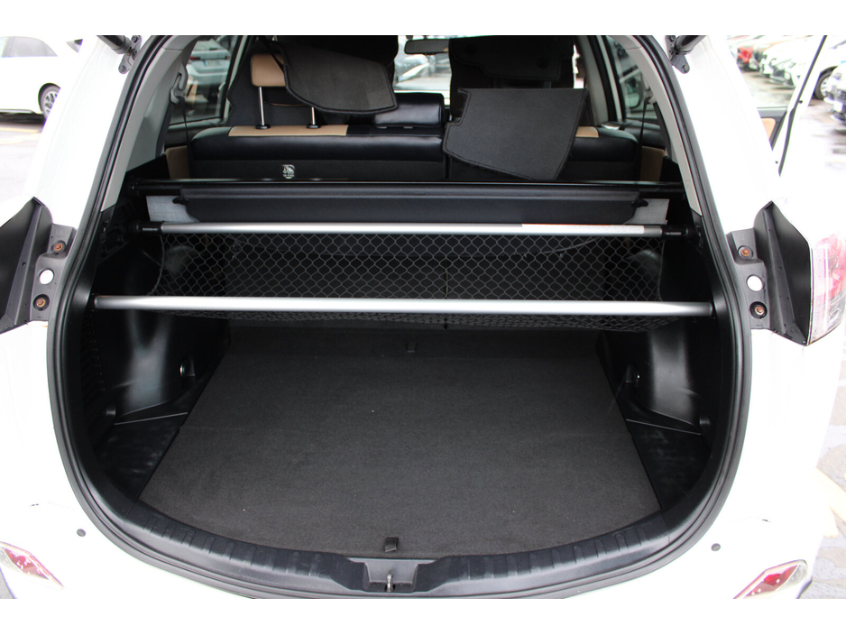 2017 Toyota Rav4 - image 15