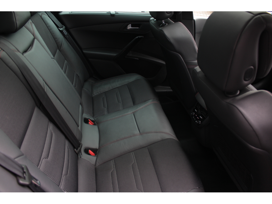 2016 Peugeot 508 - image 17